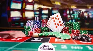 Quan Toà án Las Vegas Bỏ chạy sau Tai nạn thảm khốc khi say rượu đi mua vé số